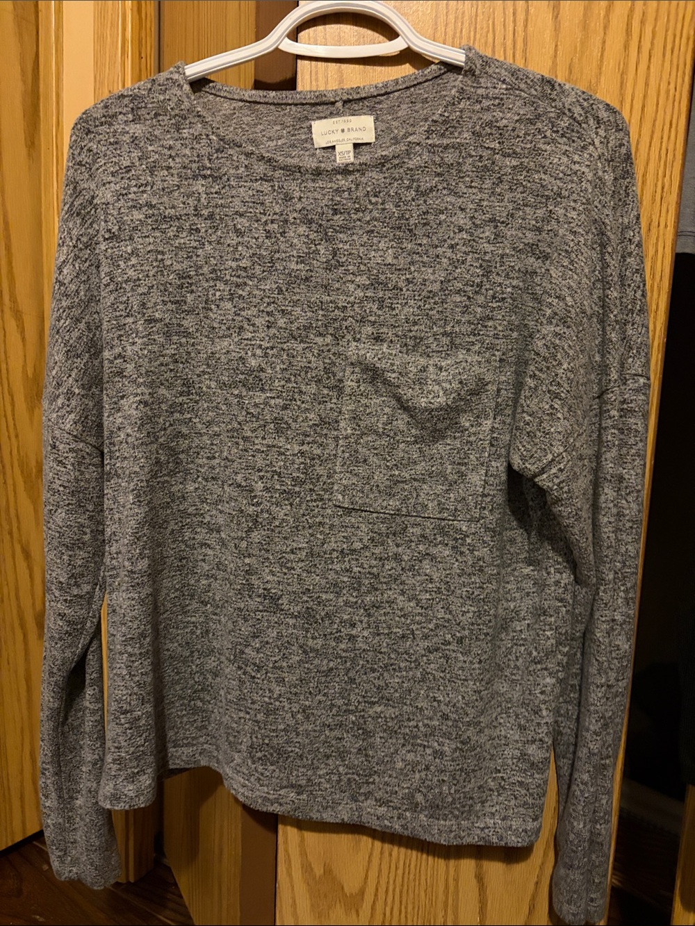 Lucky Brand Cozy Heather Gray Long-Sleeve Pocket Sweater